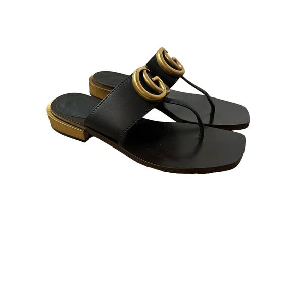 Gucci Black Leather Thong Sandals with Gold Double G - Picture 6 of 8